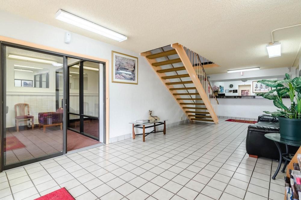 Econo Lodge Λέξινγκτον Εξωτερικό φωτογραφία